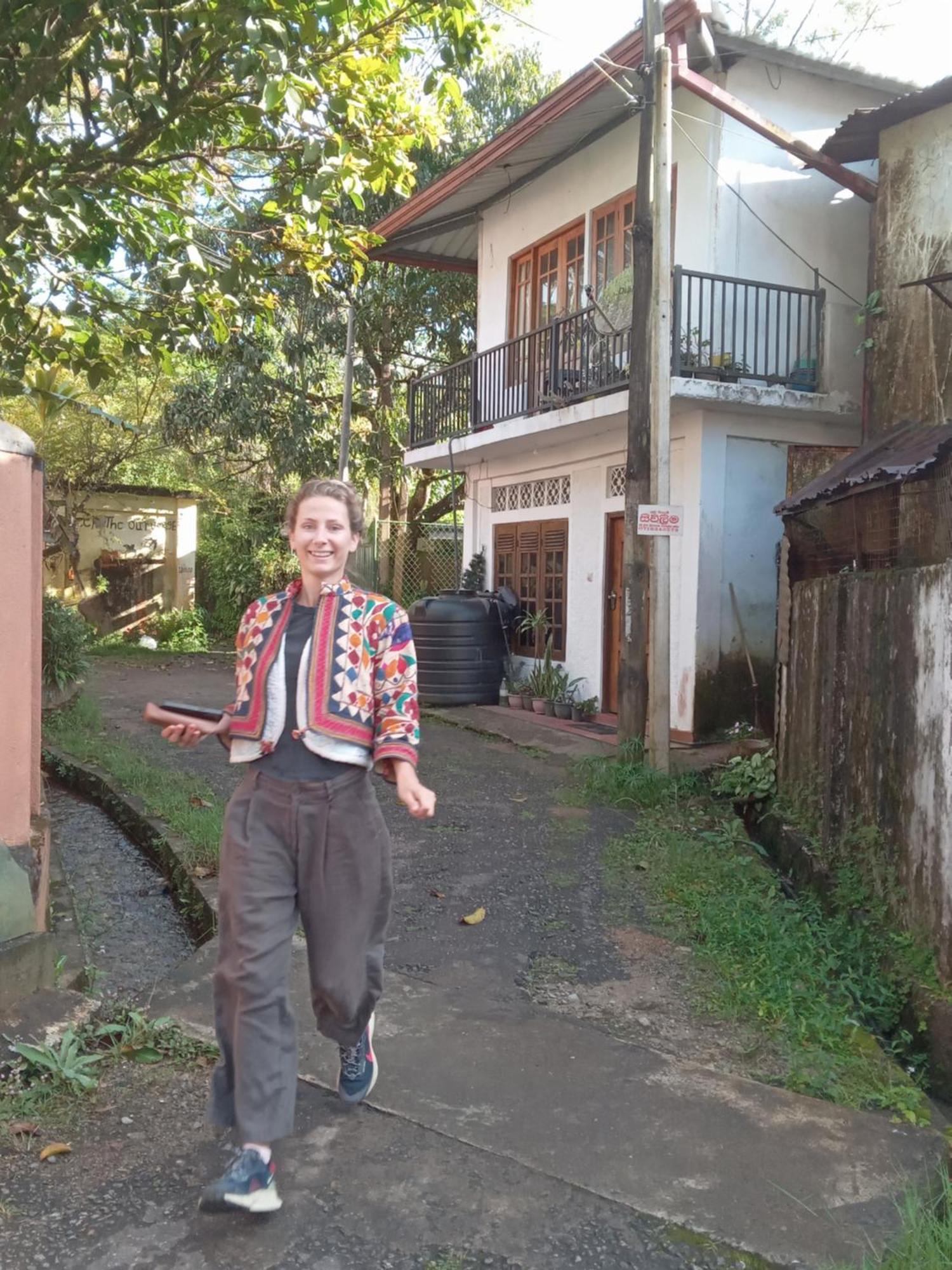 האטון Trinish Homestay מראה חיצוני תמונה