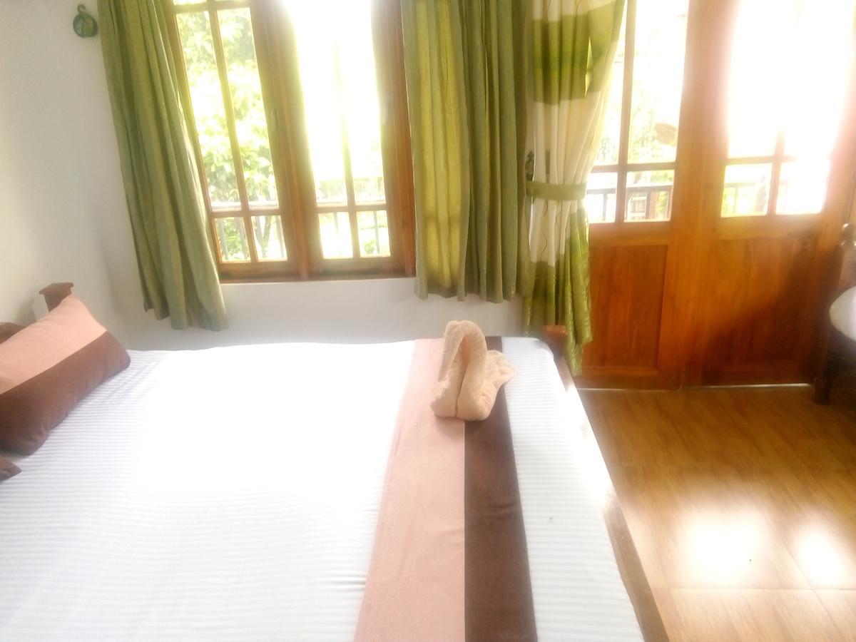 האטון Trinish Homestay מראה חיצוני תמונה