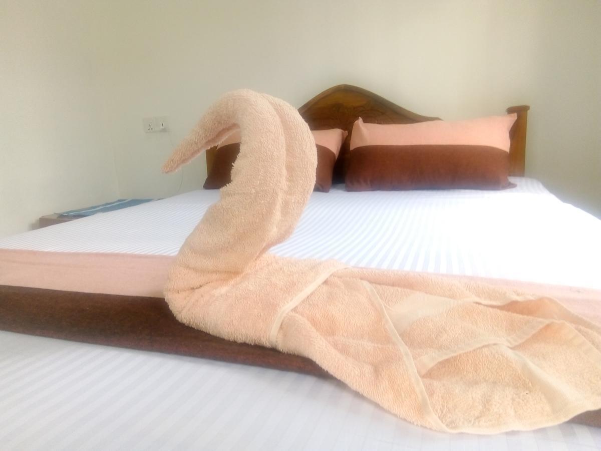 האטון Trinish Homestay מראה חיצוני תמונה