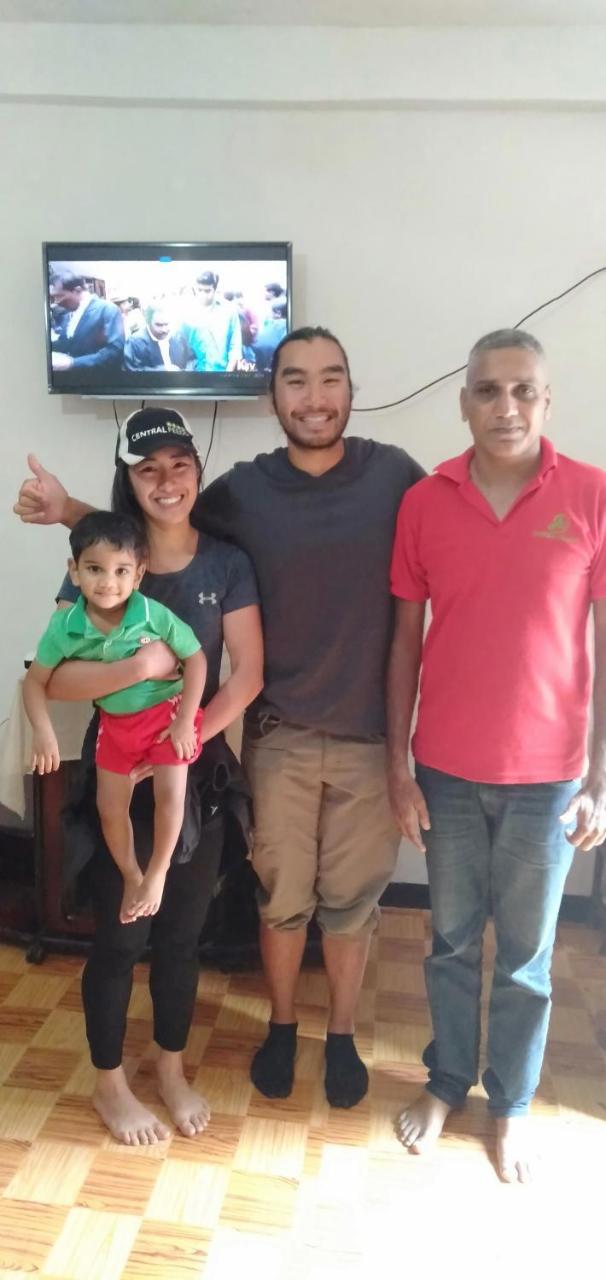 האטון Trinish Homestay מראה חיצוני תמונה