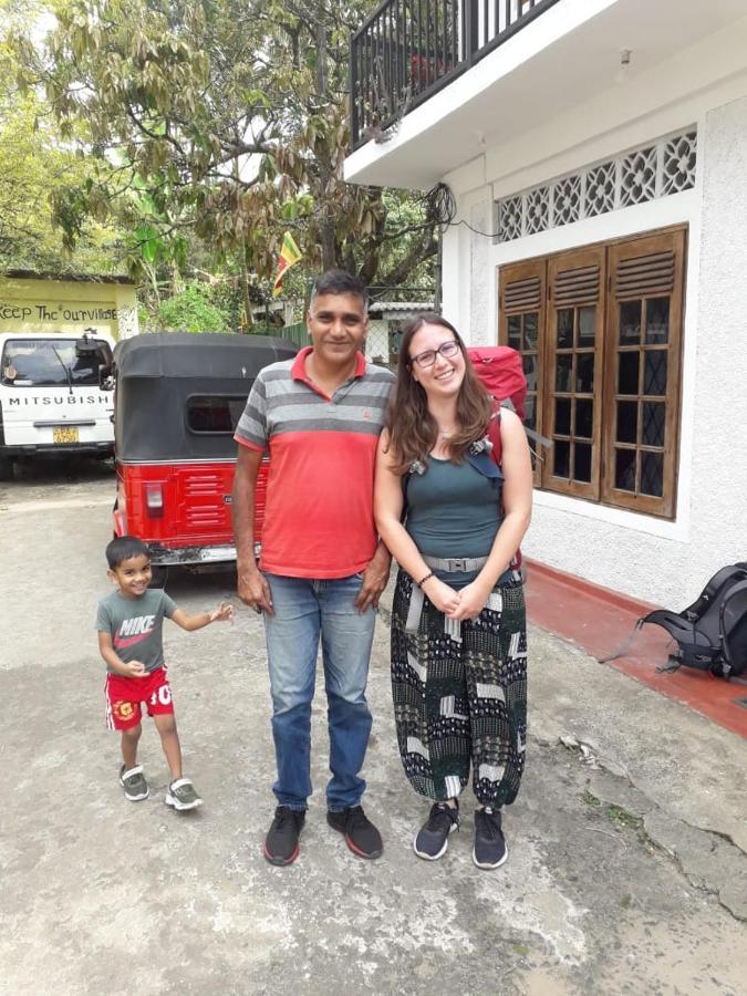 האטון Trinish Homestay מראה חיצוני תמונה